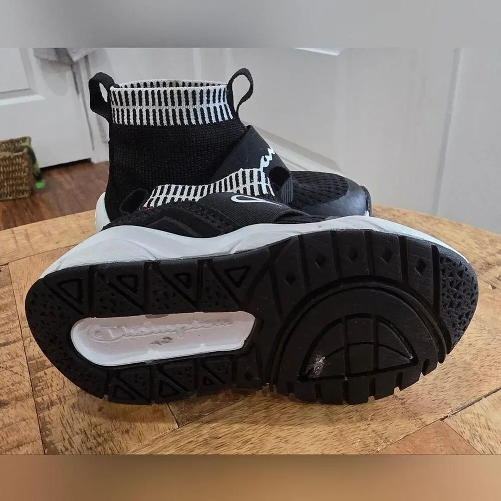 Champion Black and White First-shoes-baby-shoes- size 4